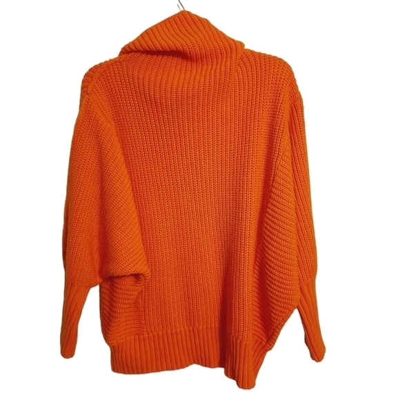 Unbranded | Women's Orange Ribbed Turtleneck Sweater (Size XL) - Picture 11 of 11